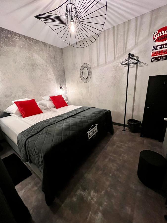 Global Home - Aparthotel - No Contact Check In Mielec Eksteriør bilde
